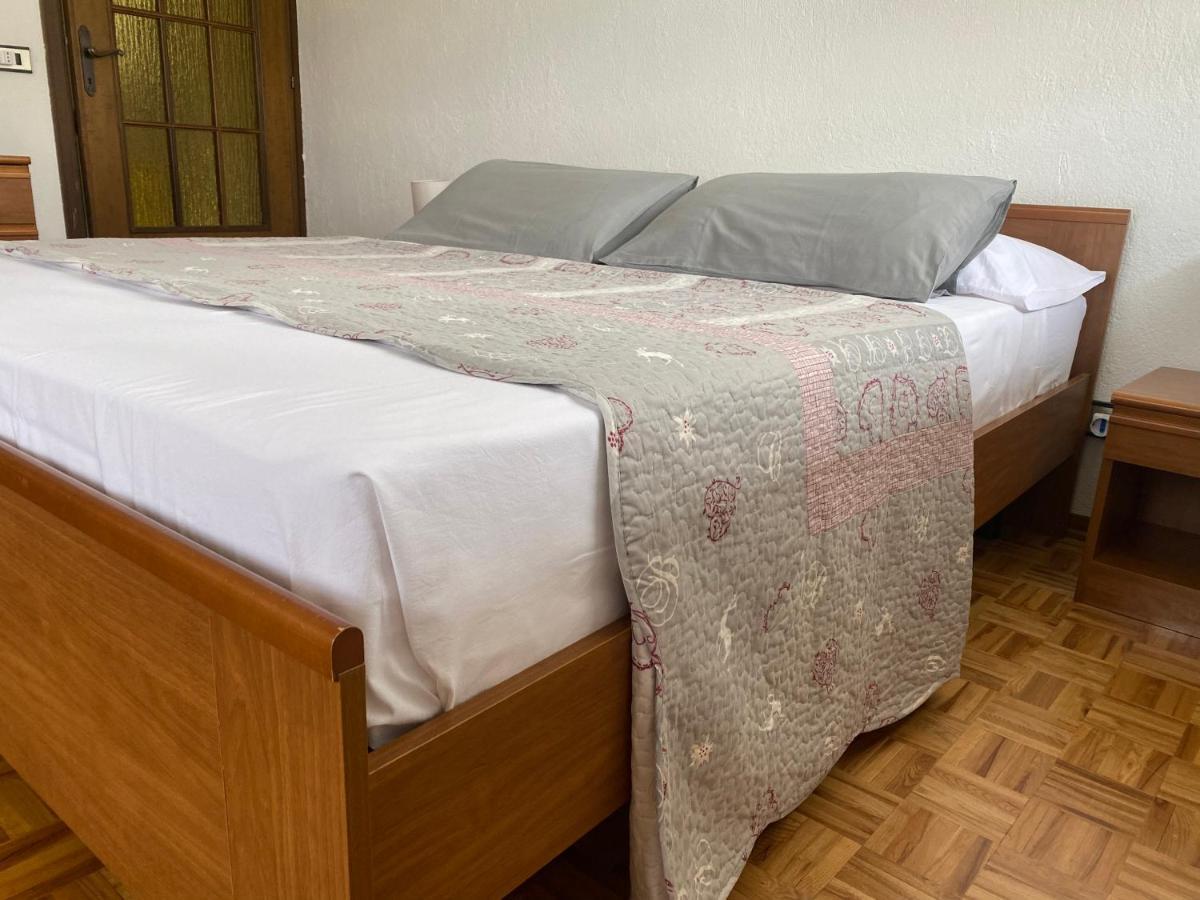 Le Cré Appartamento Introd Esterno foto